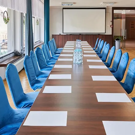 Osrodek Wczasowy Klos 假日公园