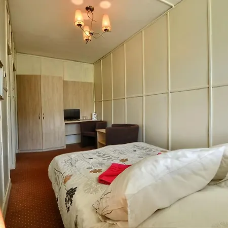 假日公园 Osrodek Wczasowy Klos 维斯拉