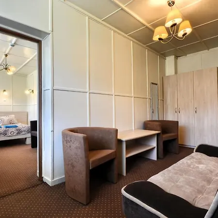 Osrodek Wczasowy Klos 假日公园 3*