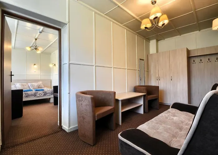 Osrodek Wczasowy Klos 홀리데이파크 3*